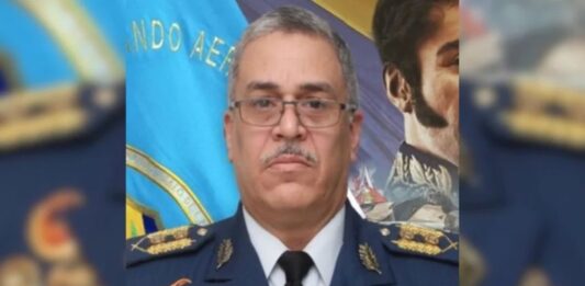 General Pedro Rafael Suárez desertaría de Venezuela: Habría viajado a Trinidad y Tobago, luego fue entregado a autoridades de Estados Unidos