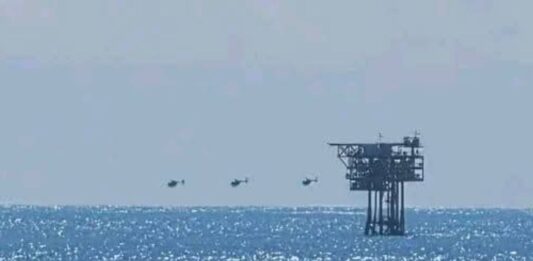 Crece la tensión en el Caribe: Estados Unidos movilizó helicópteros de operaciones especiales cerca de Venezuela