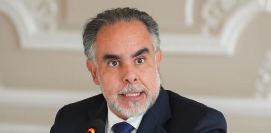 Armando Benedetti confirma cancelación de tarjeta de crédito tras ingreso a Lista Clinton