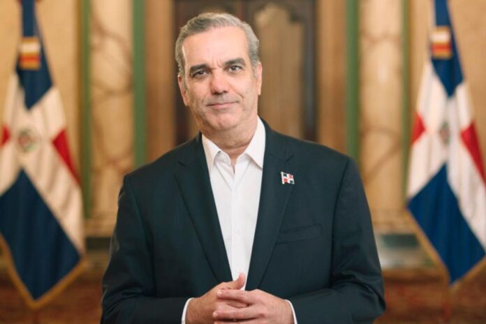 Presidente de República Dominicana se burla de la ausencia de Claudia Sheinbaum en la Cumbre de las Américas: «Sin comentarios» Presidente de República Dominicana se burla de la ausencia de Claudia Sheinbaum en la Cumbre de las Américas: "Sin comentarios"
