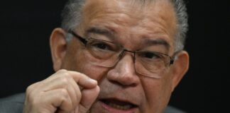 Enrique Márquez recibió visita en la cárcel tras nueve meses de secuestro incomunicado y aislado Enrique Márquez recibió visita en la cárcel tras nueve meses de secuestro incomunicado y aislado