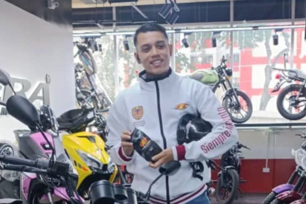 Madre denuncia desaparición forzada de su hijo detenido hace 10 meses Madre denuncia desaparición forzada de su hijo detenido hace 10 meses