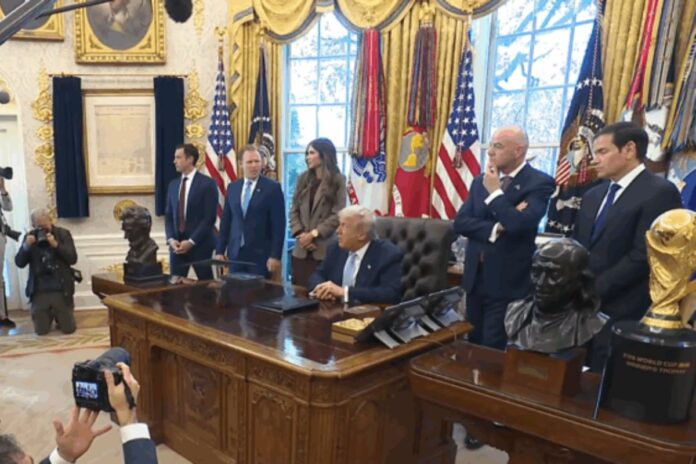 Donald Trump no descarta enviar tropas a Venezuela: «Tenemos que ocuparnos» Donald Trump no descarta enviar tropas a Venezuela: "Tenemos que ocuparnos"