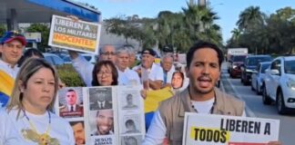 Venezolanos protestaron en Miami para exigir libertad de presos políticos en Venezuela Venezolanos protestaron en Miami para exigir libertad de presos políticos en Venezuela