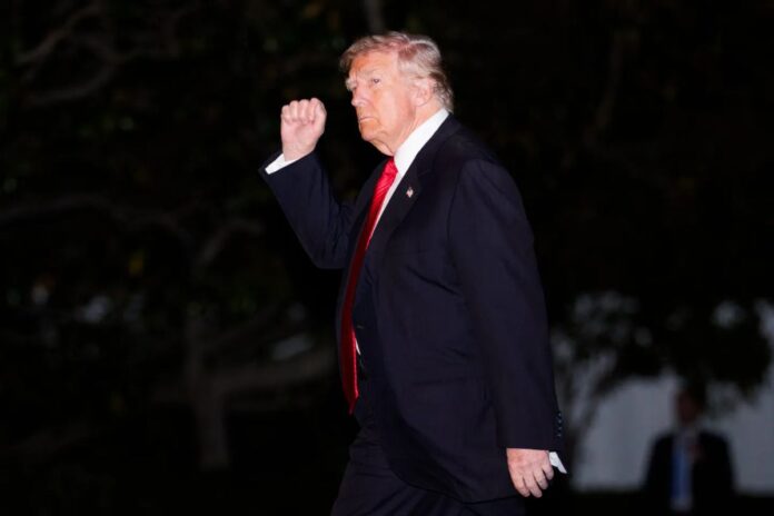 Donald Trump evalúa tres posibles acciones militares contra Nicolás Maduro Donald Trump evalúa tres posibles acciones militares contra Nicolás Maduro