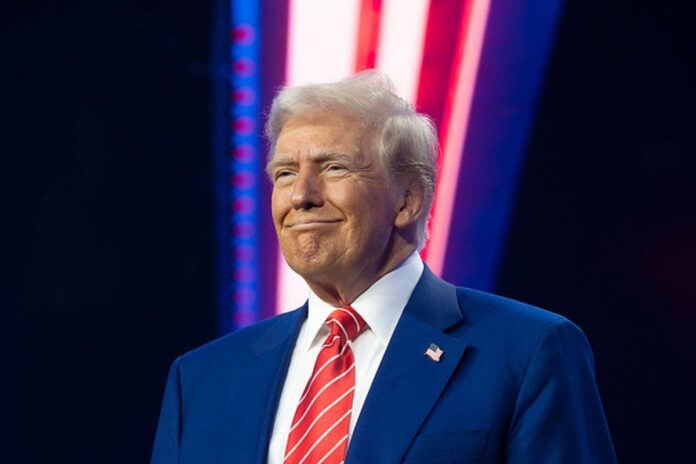 Donald Trump «pronto hablará» con Nicolás Maduro: Tiene «algo muy específico que decir» Donald Trump "pronto hablará" con Nicolás Maduro: Tiene "algo muy específico que decir"
