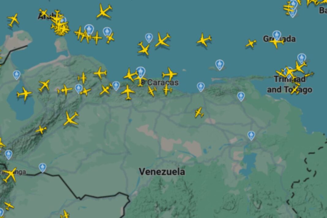 Estados Unidos emite nueva alerta aeronáutica por aumento de actividad militar en Venezuela
