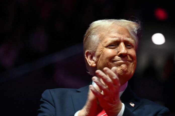 Donald Trump tendría prevista una llamada con Nicolás Maduro Donald Trump tendría prevista una llamada con Nicolás Maduro