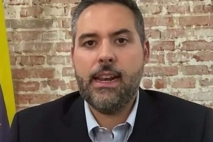 Yon Goicoechea: «Ninguna dictadura puede arrebatarme lo que soy: venezolano» Yon Goicoechea: "Ninguna dictadura puede arrebatarme lo que soy: venezolano"