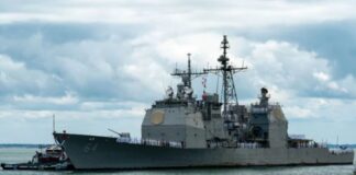 Poderoso barco lanzamisiles de alta tecnología de EE. UU. avistado a pocos kilómetros de Venezuela Poderoso barco lanzamisiles de alta tecnología de EE. UU. avistado a pocos kilómetros de Venezuela