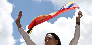 «Nicolás Maduro declaró una guerra contra los venezolanos y Donald Trump le está poniendo fin» "Nicolás Maduro declaró una guerra contra los venezolanos y Donald Trump le está poniendo fin"