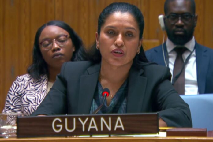 Guyana acusa en la ONU al régimen de Nicolás Maduro por «facilitar» el tráfico de drogas y amenazar la paz regional Guyana acusa en la ONU al régimen de Nicolás Maduro por "facilitar" el tráfico de drogas y amenazar la paz regional