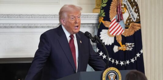 Donald Trump lanza nueva advertencia a Maduro: "esto no es una campaña de presión, es mucho más que eso. Veremos qué pasa”