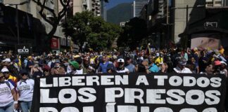 Régimen de Nicolás Maduro confirmó excarcelación de 99 presos políticos durante el #25Dic Régimen de Nicolás Maduro confirmó excarcelación de 99 presos políticos durante el #25Dic