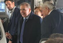 Edmundo González Urrutia viaja a Oslo para asistir a ceremonia de entrega del Premio Nobel de la Paz Edmundo González Urrutia viaja a Oslo para asistir a ceremonia de entrega del Premio Nobel de la Paz