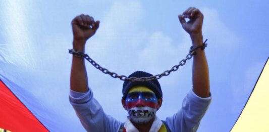 Foro Penal confirma 45 presos políticos excarcelados de los 99 anunciados por el régimen de Nicolás Maduro