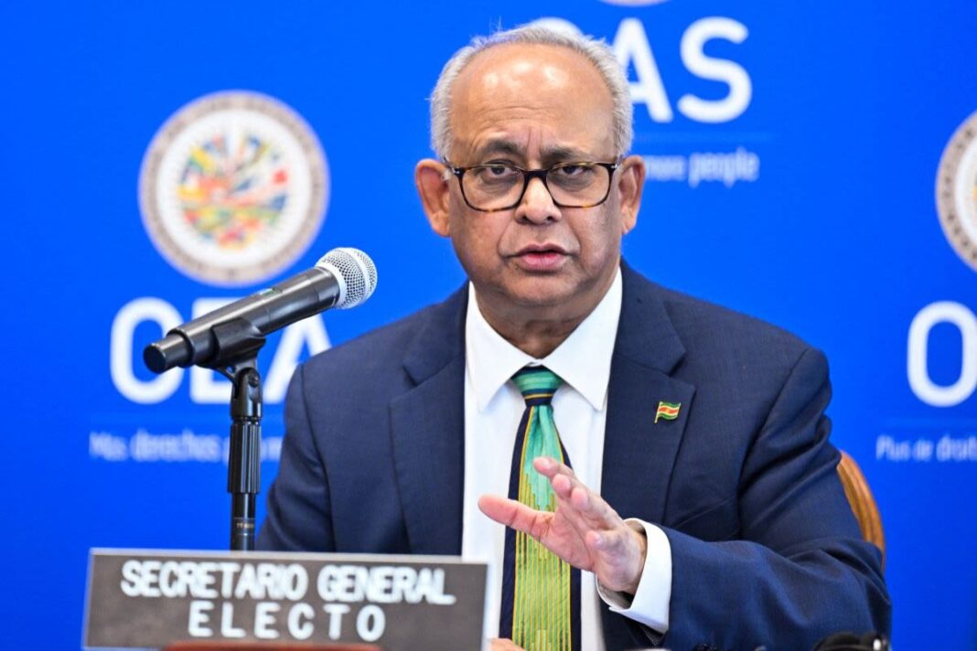 Secretario general de la OEA reitera disposición para apoyar la transición en Venezuela