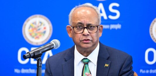 Secretario general de la OEA reitera disposición para apoyar la transición en Venezuela