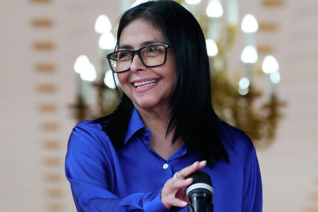 Transparencia Venezuela reveló quiénes son los funcionarios y empresarios que integran el círculo de poder de Delcy Rodríguez Transparencia Venezuela reveló quiénes son los funcionarios y empresarios que integran el círculo de poder de Delcy Rodríguez