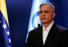 Tarek William Saab asegura que no existen presos políticos en Venezuela, pero reafirma que se realizaron 643 excarcelaciones desde diciembre Tarek William Saab asegura que no existen presos políticos en Venezuela, pero reafirma que se realizaron 643 excarcelaciones desde diciembre