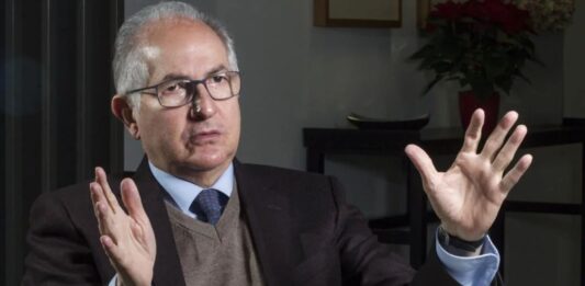 "El papel de Delcy Rodríguez es recoger los vidrios y la basura que ellos mismos han dejado"