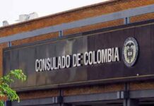 Colombianos en Venezuela denuncian que solo podrán votar un día pese a semana electoral en su país Colombianos en Venezuela denuncian que solo podrán votar un día pese a semana electoral en su país