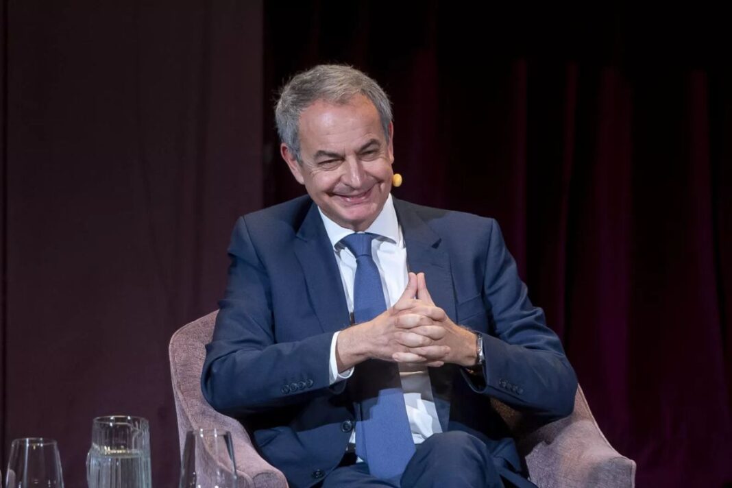 Policía de España encuentra batería de facturas a nombre de Zapatero por 555.700 € al detenido de Plus Ultra: Sospecha que fueron trabajos simulados