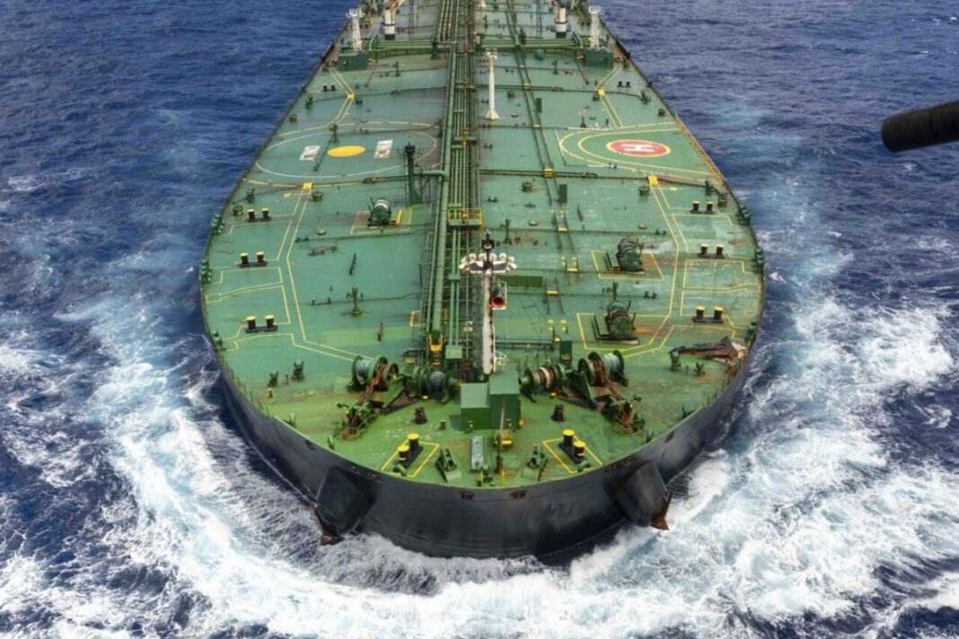 Estados Unidos interceptó en el Índico tercer petrolero acusado de violar el bloqueo de crudo hacia Venezuela y Cuba