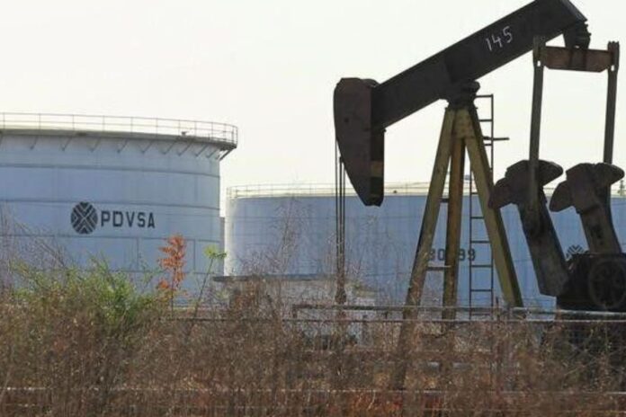 EE. UU. desplazó a China como primer comprador de petróleo venezolano y a Rusia como principal fuente de diluyentes EE. UU. desplazó a China como primer comprador de petróleo venezolano y a Rusia como principal fuente de diluyentes