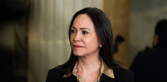 María Corina Machado señala que elecciones “con votación manual” podrían hacer en “nueve o diez meses” en Venezuela