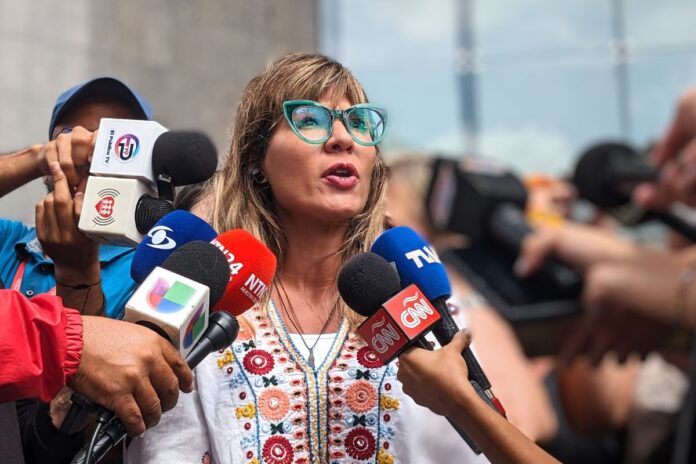 Martha Tineo sobre la aplicación selectiva de la Ley de Amnistía: «El poder en forma totalmente abusiva decide a quiénes sí y a quienes no» Martha Tineo sobre la aplicación selectiva de la Ley de Amnistía: "El poder en forma totalmente abusiva decide a quiénes sí y a quienes no"