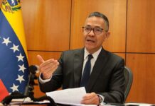 «Ernesto Villegas no puede ser Defensor del Pueblo porque encubrió crímenes de Estado» "Ernesto Villegas no puede ser Defensor del Pueblo porque encubrió crímenes de Estado"