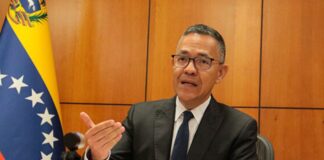 «Ernesto Villegas no puede ser Defensor del Pueblo porque encubrió crímenes de Estado» "Ernesto Villegas no puede ser Defensor del Pueblo porque encubrió crímenes de Estado"