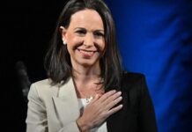 María Corina Machado lidera tendencia electoral en Venezuela pese a estar fuera del país María Corina Machado lidera tendencia electoral en Venezuela pese a estar fuera del país