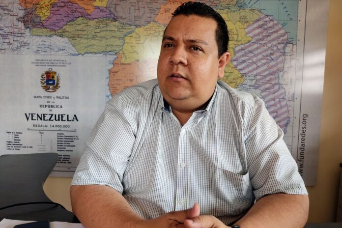 Javier Tarazona advierte que «sin reparación a las víctimas no habrá transición sólida» Javier Tarazona advierte que "sin reparación a las víctimas no habrá transición sólida"