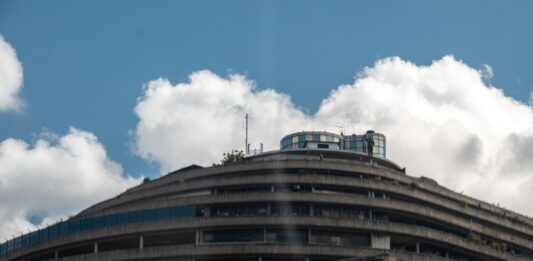 Juan Freites sobre reacción de presos políticos tras captura de Nicolás Maduro: "A las 5:00 a.m. todo El Helicoide estaba cantando el himno nacional desde las celdas"