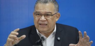 Enrique Márquez propone eliminar reelección indefinida y elegir un nuevo CNE y TSJ Enrique Márquez propone eliminar reelección indefinida y elegir un nuevo CNE y TSJ