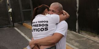 Dos ONG calificaron amnistía general como «espejismo» de estabilización de la crisis en Venezuela Dos ONG calificaron amnistía general como "espejismo" de estabilización de la crisis en Venezuela