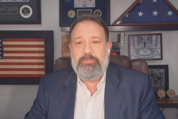 Rick de la Torre sobre informe de la DEA: «La relación entre Nicolás Maduro e Irán empezó como un trueque» Rick de la Torres sobre informe de la DEA: "La relación entre Maduro e Irán empezó como un trueque"