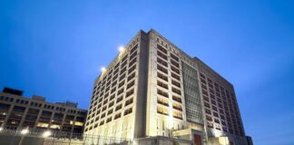 «Nicolás Maduro está en una celda de castigo, aislado, para protegerlo de venezolanos que podrían agredirle y para protegerlo de sí mismo» "Nicolás Maduro está en una celda de castigo, aislado, para protegerlo de venezolanos que podrían agredirle y para protegerlo de sí mismo"