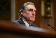 Secretario de Interior: EE. UU. recibe 100 millones de dólares en oro venezolano Secretario de Interior: EE. UU. recibe 100 millones de dólares en oro venezolano