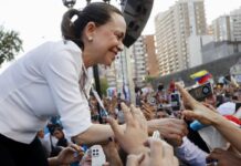 Encuesta Latam Pulse: María Corina Machado se mantiene como principal líder política de Venezuela con un 53% de valoración Encuesta Latam Pulse: María Corina Machado se mantiene como principal líder política de Venezuela con un 53% de valoración