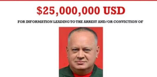 Congresista de EE. UU. pide que Diosdado Cabello sea entregado tras destitución de Padrino López en Venezuela