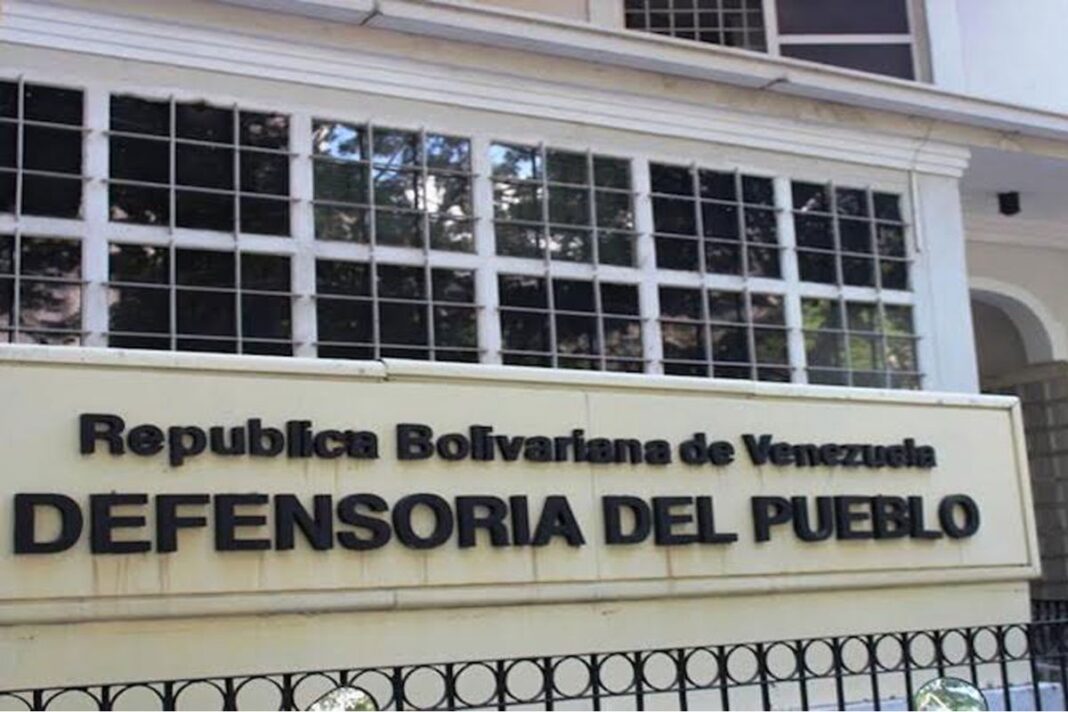 61 ciudadanos postulados para Defensor del Pueblo, entre ellos los ministros chavistas Ernesto Villegas y Mirelys Contreras 61 ciudadanos postulados para Defensor del Pueblo, entre ellos los ministros chavistas Ernesto Villegas y Mirelys Contreras
