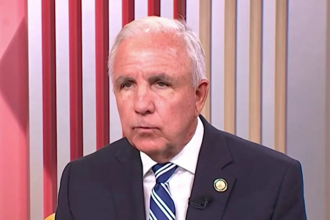 "Delcy Rodríguez tiene que entregar de inmediato a Diosdado Cabello"