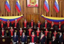 Abogado constitucionalista sobre «barrida» de magistrados del TSJ: «El régimen está jugando todas sus cartas para prevenir que la transición ocurra» Abogado constitucionalista sobre "barrida" de magistrados del TSJ: "El régimen está jugando todas sus cartas para prevenir que la transición ocurra"