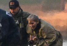 «Entre una cadena perpetua o la posibilidad de 15 o 20 años de prisión, Cilia Flores va a dejar de lado a Nicolás Maduro para salvar su pellejo» "Entre una cadena perpetua o la posibilidad de 15 o 20 años de prisión, Cilia Flores va a dejar de lado a Nicolás Maduro para salvar su pellejo"