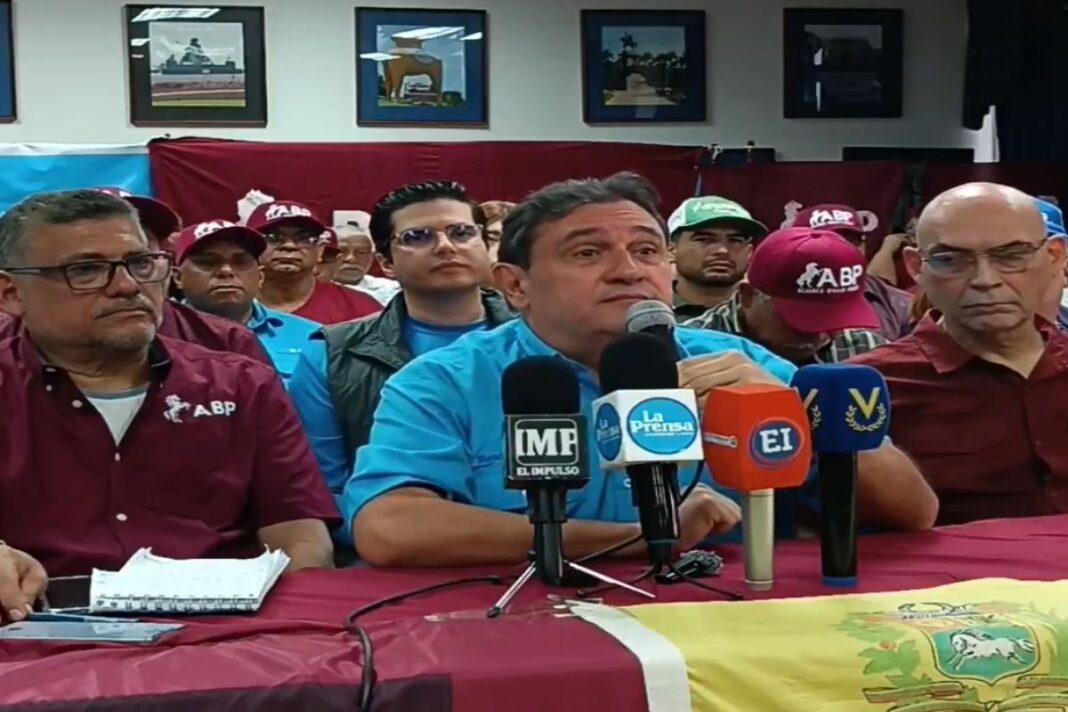 Vente Venezuela pidió devolución de las tarjetas a los partidos y la convocatoria de elecciones