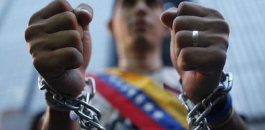 Aplicación de la Ley de Amnistía se ralentiza mientras más de 500 presos políticos esperan ser liberados