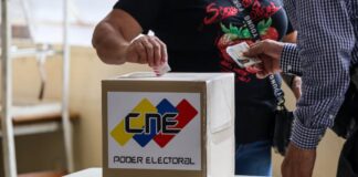 Militares retirados denuncian «ruptura del orden constitucional»: Piden elecciones libres en Venezuela